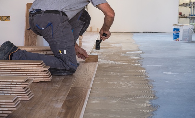 Levelling floor