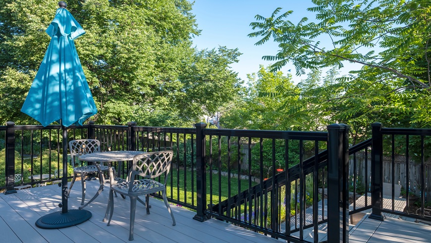 Top image decking