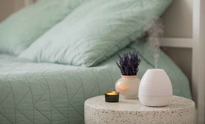 Reed diffuser, candle and oil burner