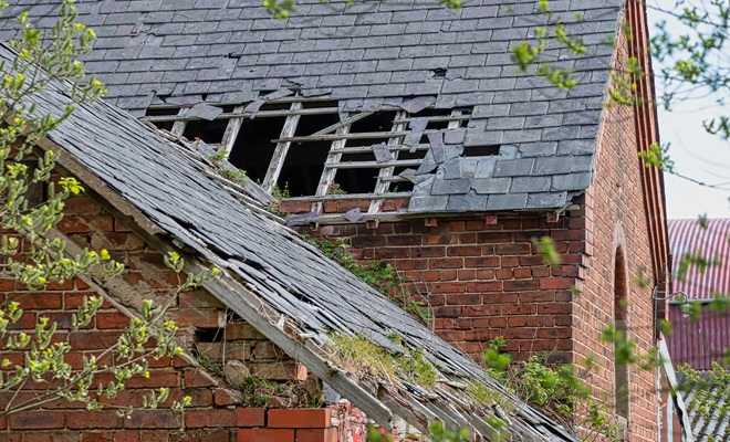 Roof with hole in it