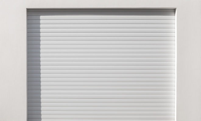 roll up garage door