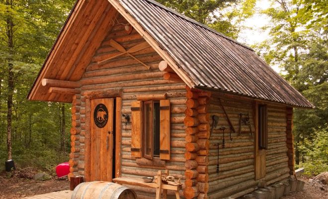 Log cabin