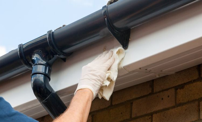 Painting soffits and fascias