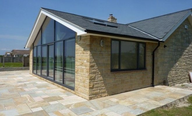 Bungalow side extension