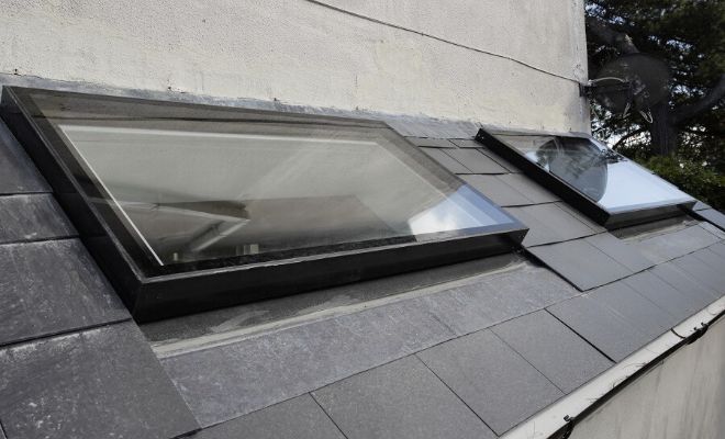 Fixed roof window