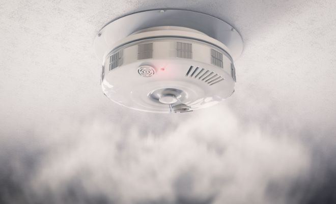 Combined optical smoke and heat alarm