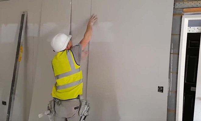 Plastering Skimming A Wall Labour Material Costs