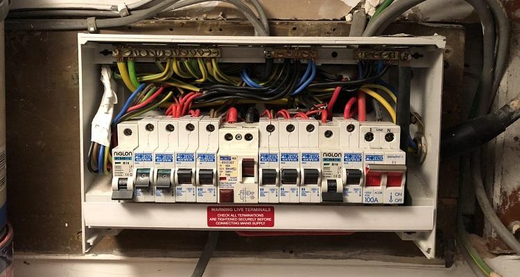 Old fuse box upgrades : What you need to know - DCN Electrical