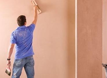 plastering skimming walls